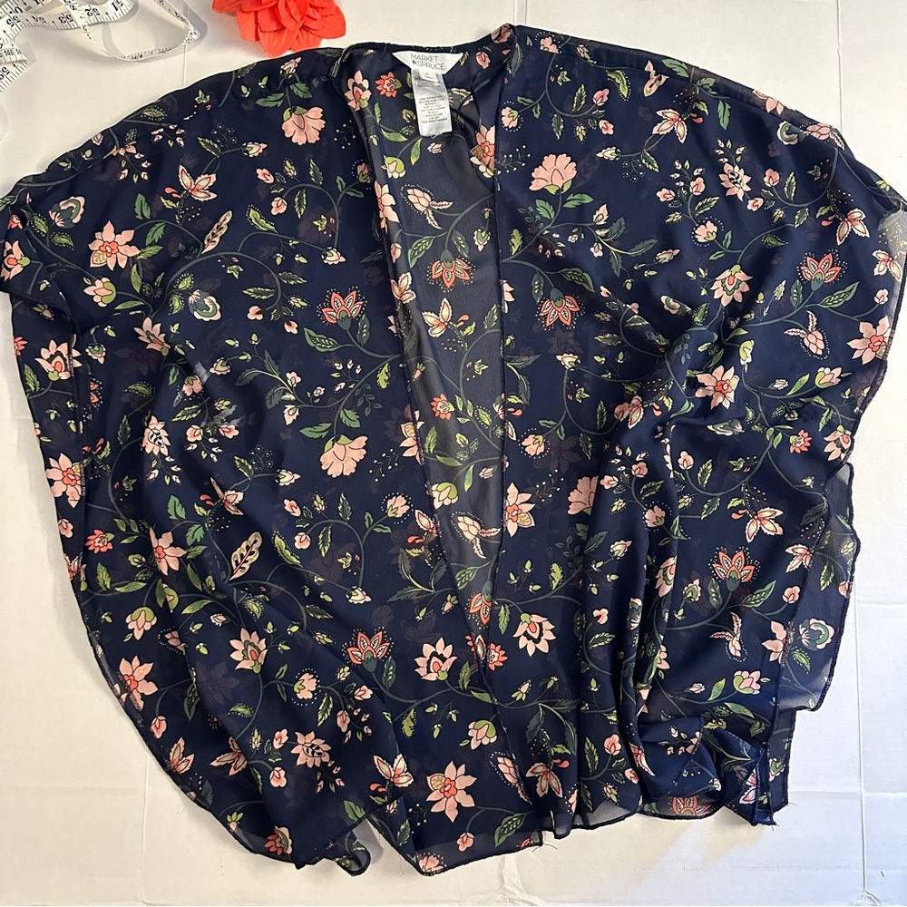 Kimono NWOT Market & Spruce